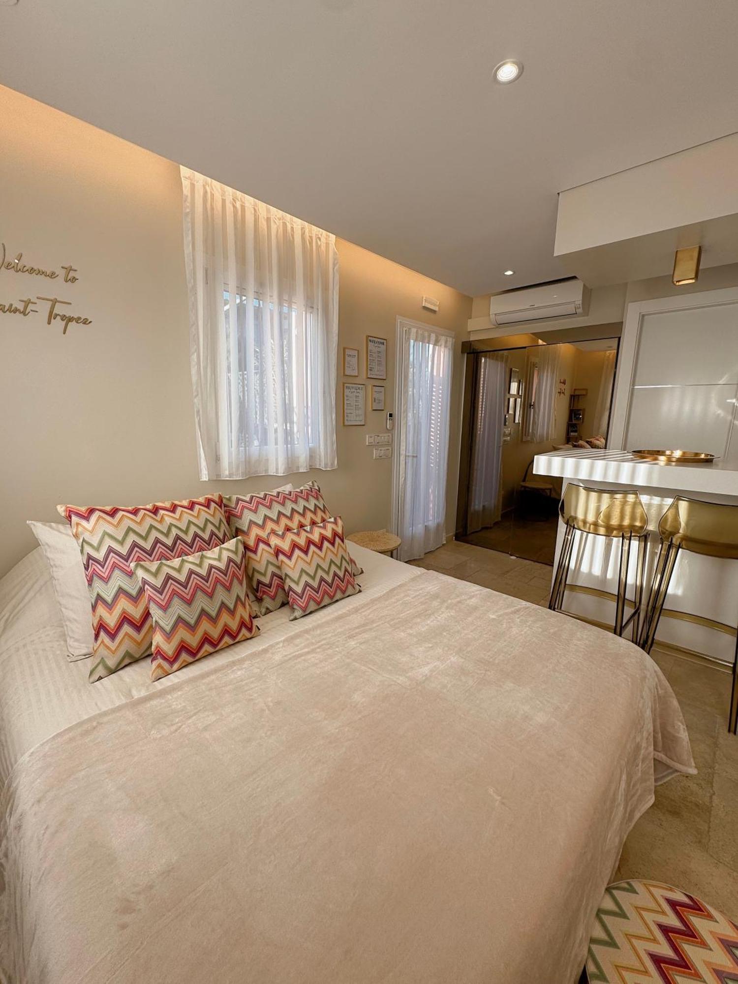 Studio Climatise, Terrasse, Parking Prive, 50M De La Plage Saint Tropez Exteriér fotografie
