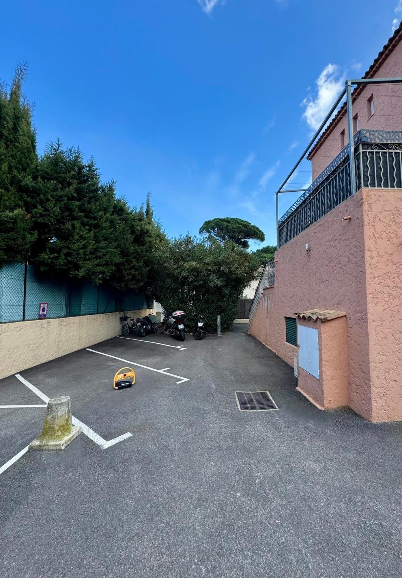 Studio Climatise, Terrasse, Parking Prive, 50M De La Plage Saint Tropez Exteriér fotografie